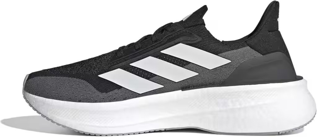 Adidas Ultraboost Light Running Shoes Men Review — The Amazon Favorite With 30,000+ Ratings Put to the Test - Product Image