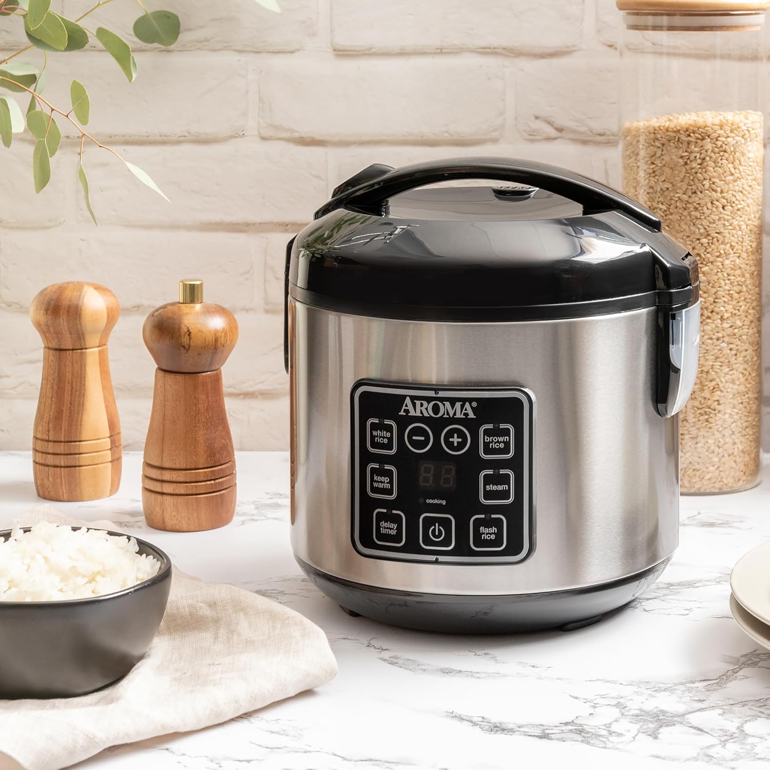 Aroma Housewares ARC-914SBD Digital Rice Cooker 8 Cup - Is It Worth the Price?