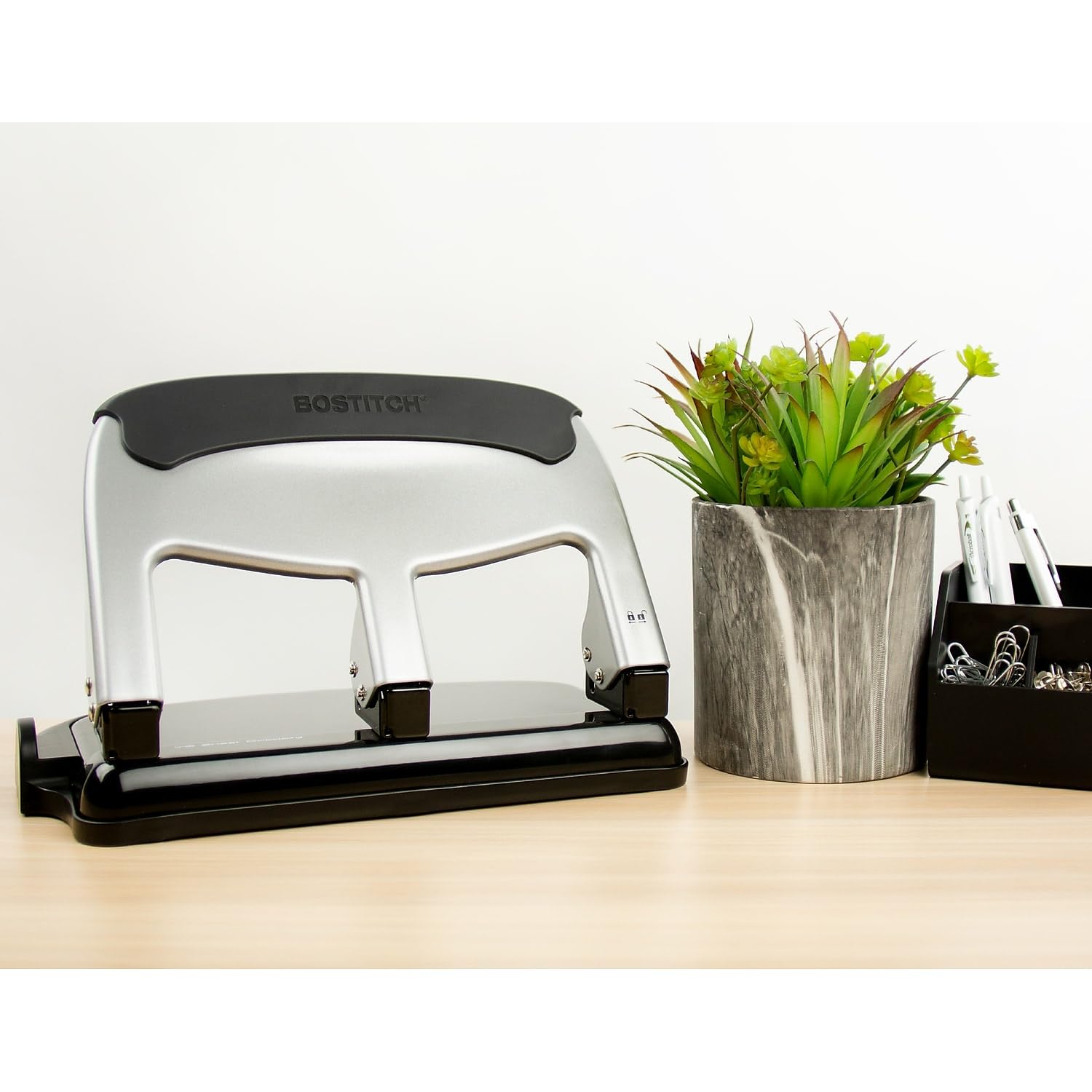 Bostitch Professional 3 Hole Punch 40 Sheet - Is It Worth the Price?