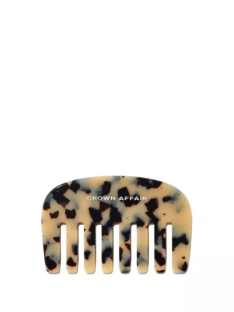 Crown Affair The Comb No. 001 Tortoiseshell Review
