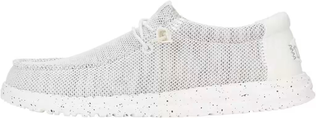 Hey Dude Wally Sox Shoes Review: We Tested the Amazon Bestseller So You Don't Have To - Product Image