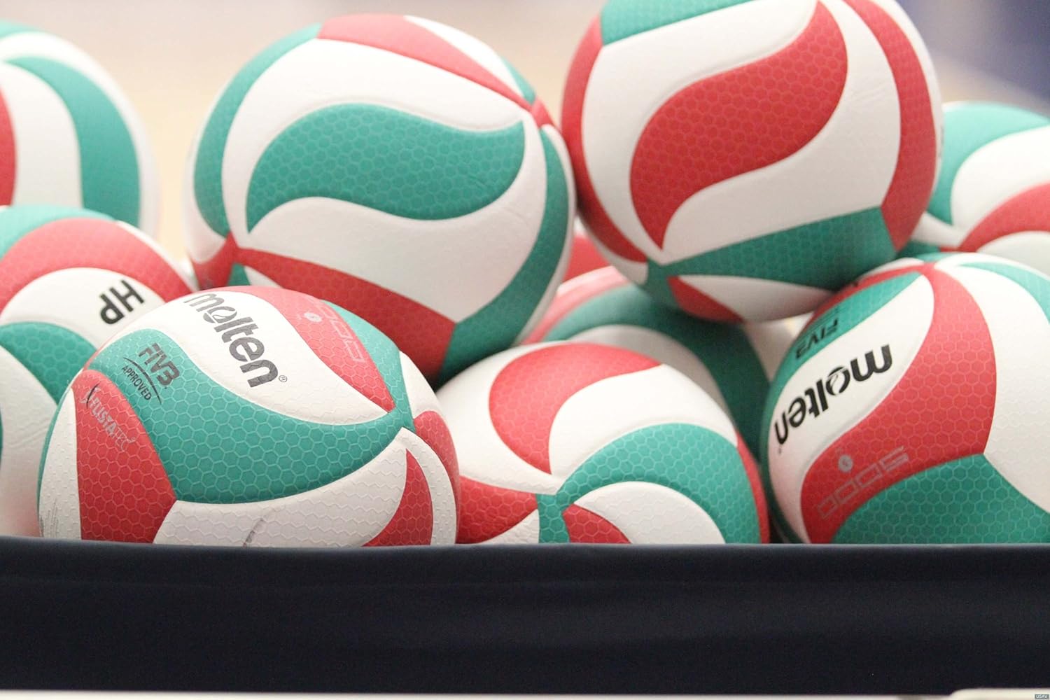 Molten FLISTATEC Indoor Volleyball V5M5000 - Key Specifications