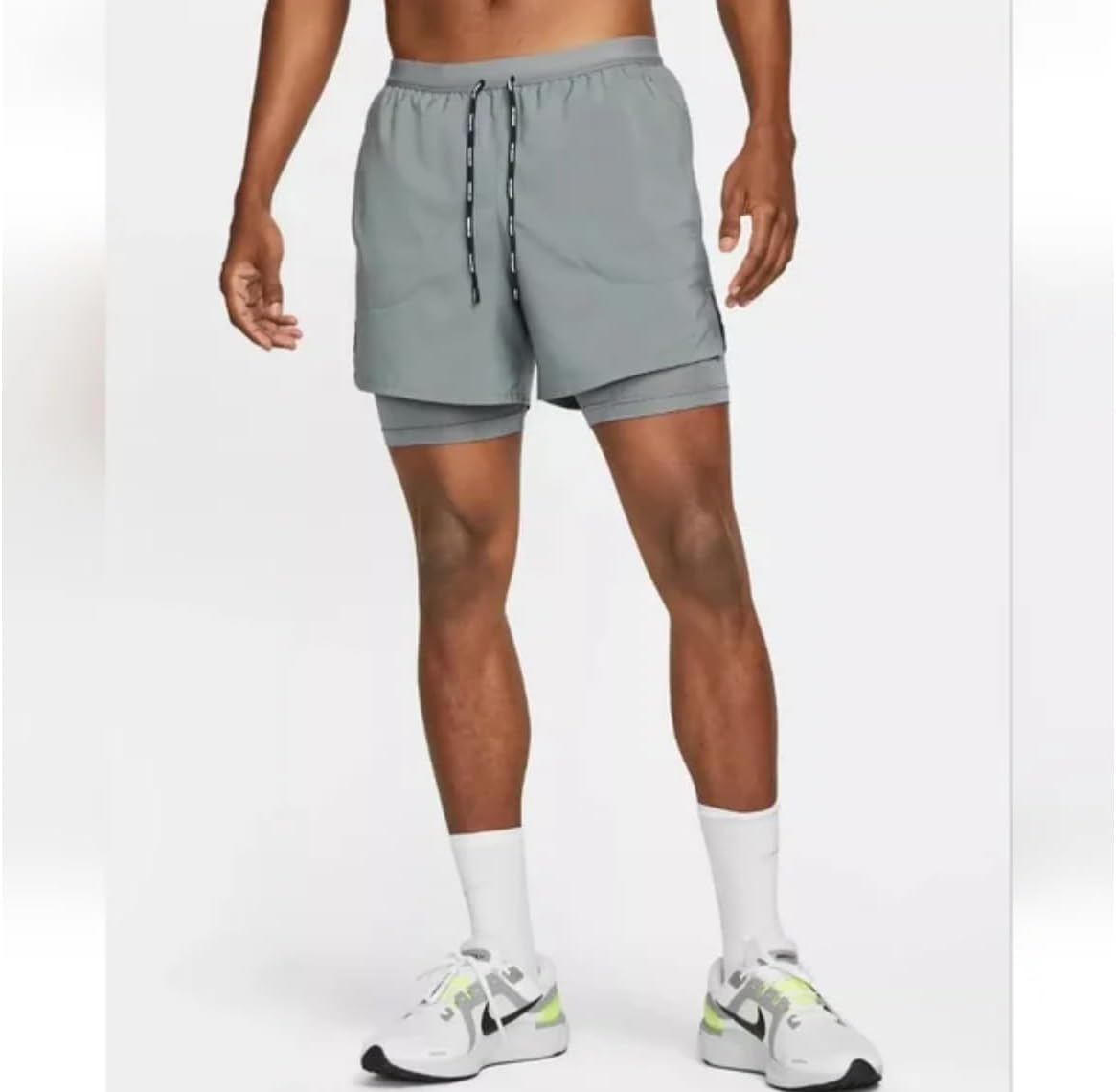 Nike Dri-FIT Flex Stride Running Shorts Mens 5 Inch - Design and Build Quality