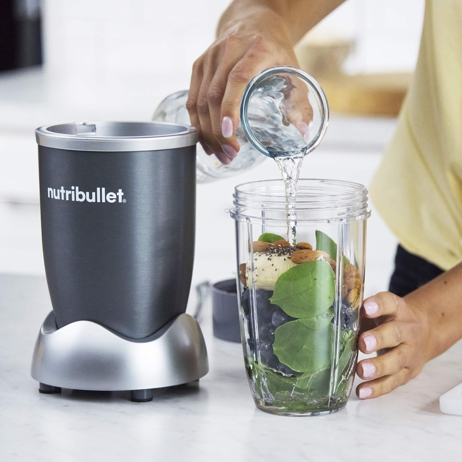 NutriBullet Ultra Personal Blender 32oz 1200W - Is It Worth the Price?