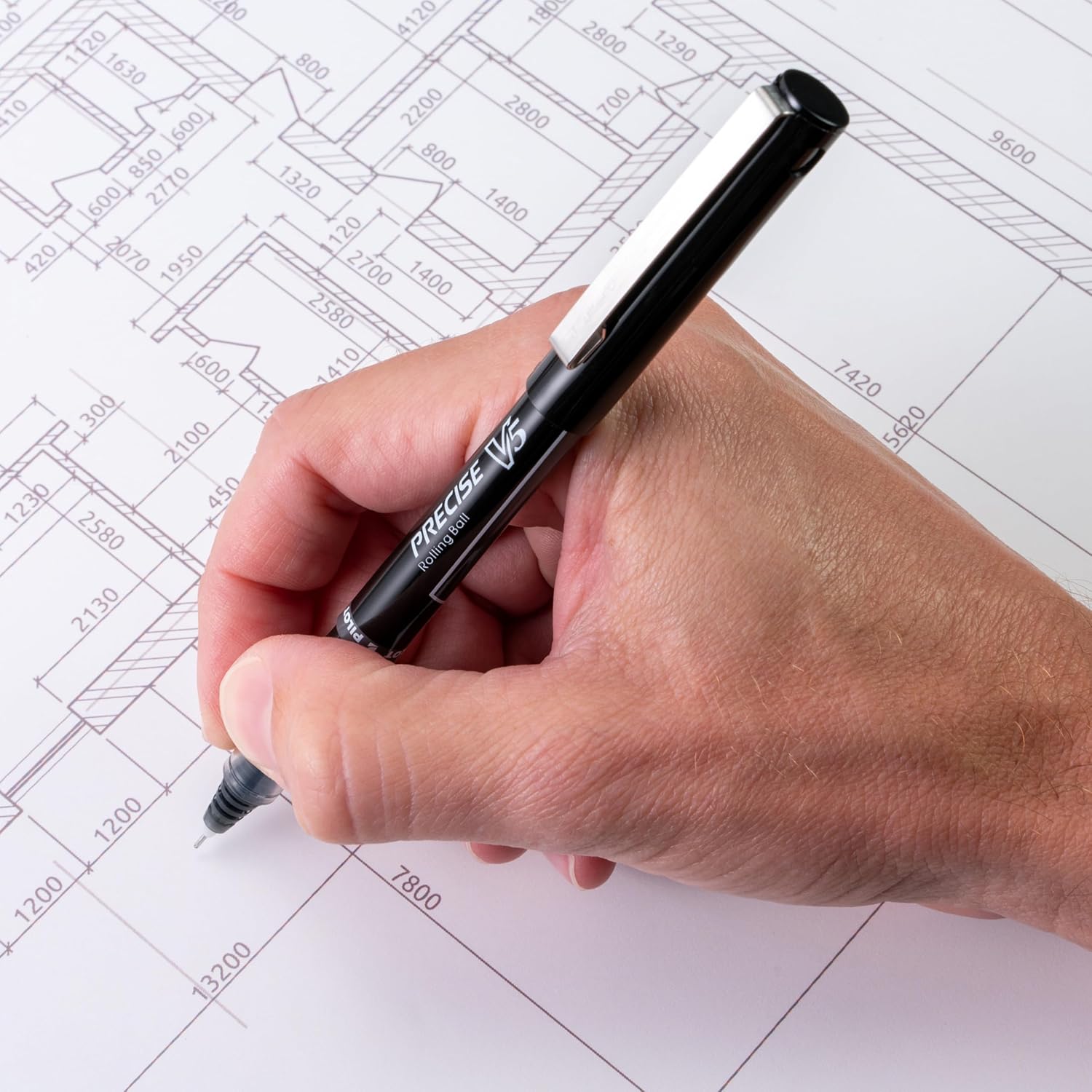 Pilot G2 Premium Gel Ink Pens Fine Point 0.7mm 12 Pack - Performance Testing