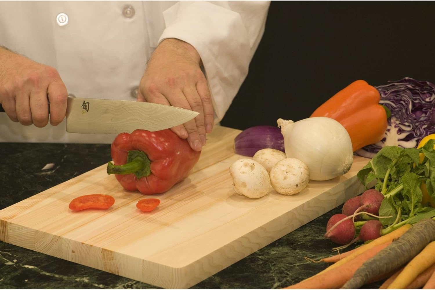 Shun Classic 8 Inch Chef's Knife - Key Specifications