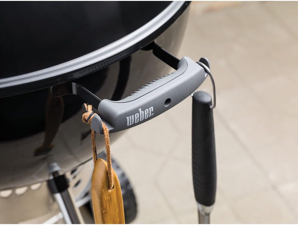 Weber 22 Inch Original Kettle Premium Charcoal Grill - Design and Build Quality