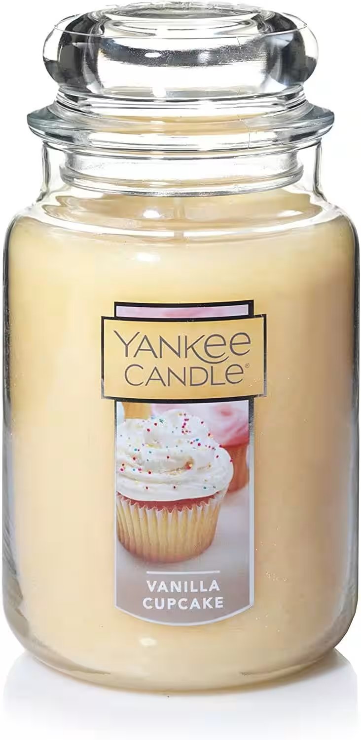 Yankee Candle Large Jar Candle Vanilla Cupcake 22oz Review