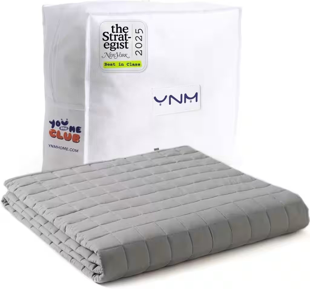 YnM Weighted Blanket 20lbs 60x80 Queen Review — The Amazon Favorite With 40,000+ Ratings Put to the Test - Product Image
